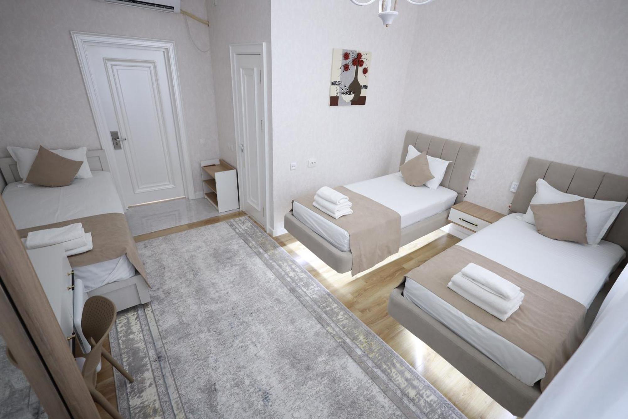 Ideal Hotel Nukus Exterior photo